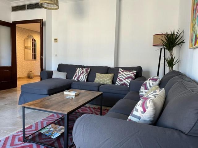 Amador Apartamento Familiar Centro Parking Amador De Los Rios Σεβίλλη Εξωτερικό φωτογραφία